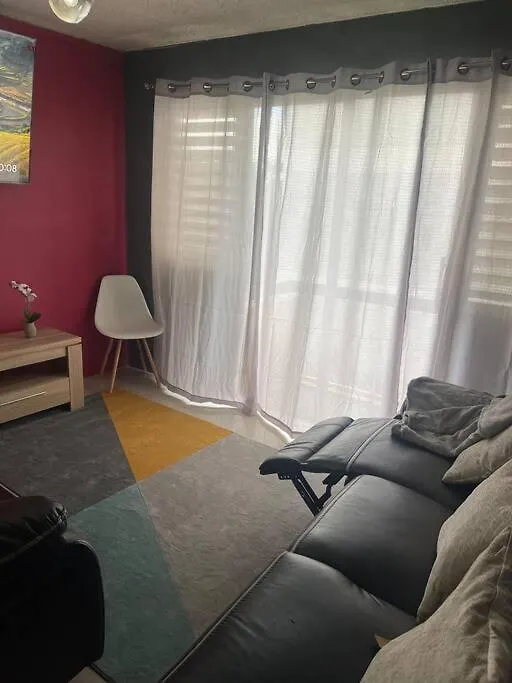 New Kingston Retreat Apartment